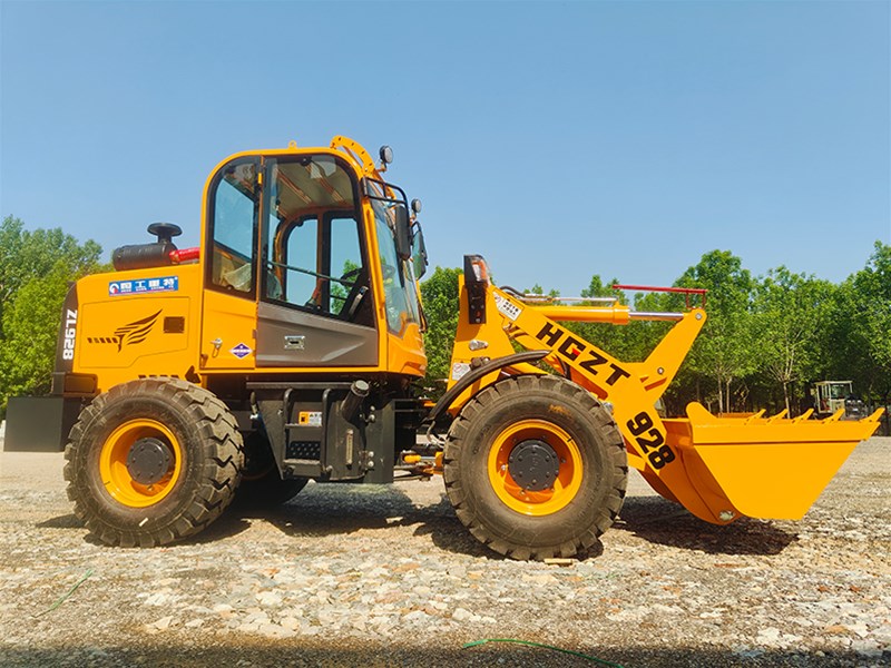 挖掘裝載機結構特點和性能特點